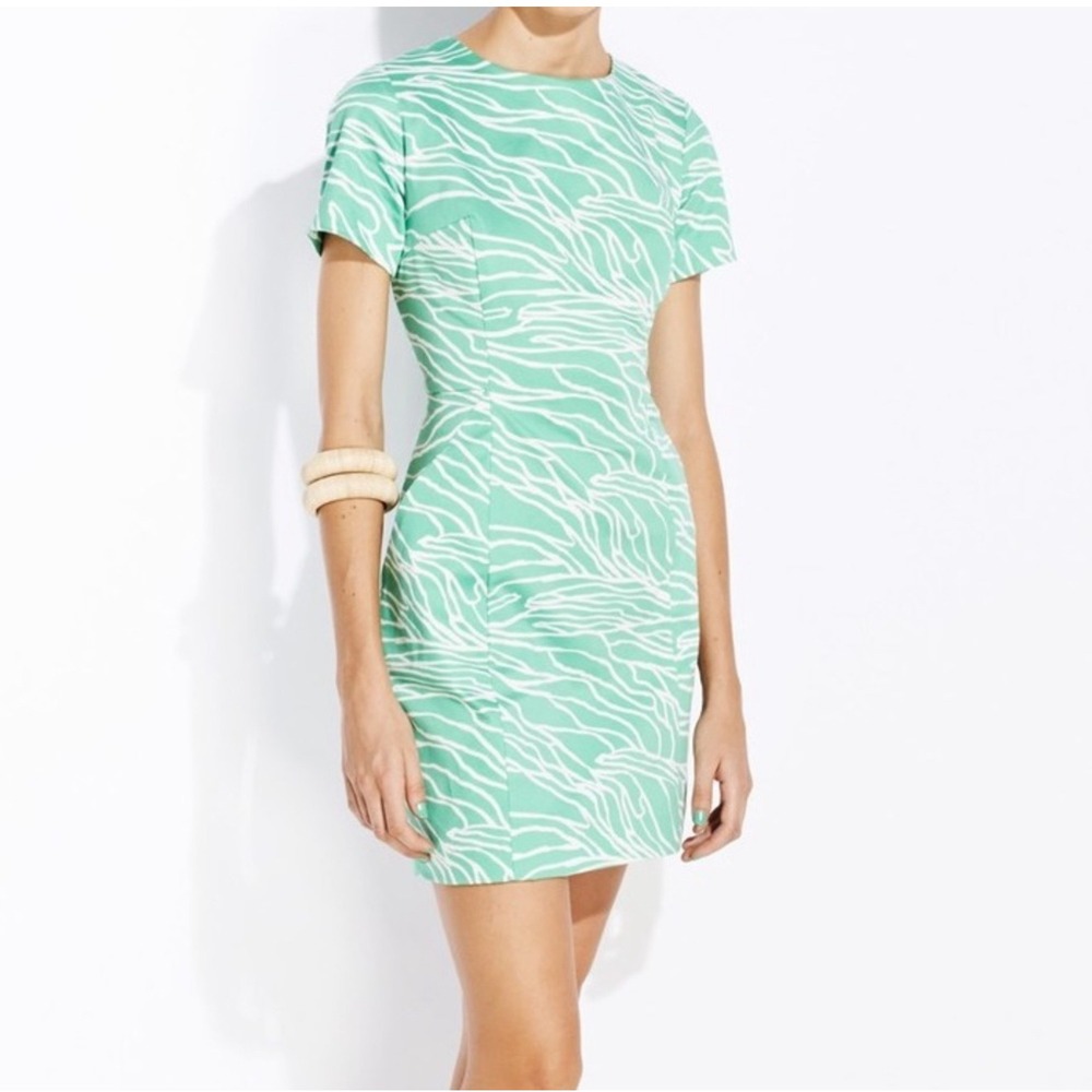 Anthropologie Whit SILK Short Sleeve Mini Dress Backless Green White Leaf sz 2